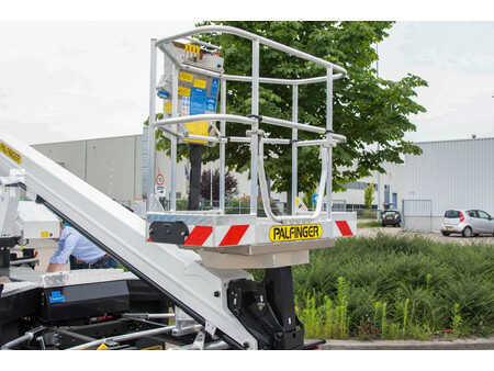 Truck mounted platform 2019  Palfinger P 200 T X E (14)