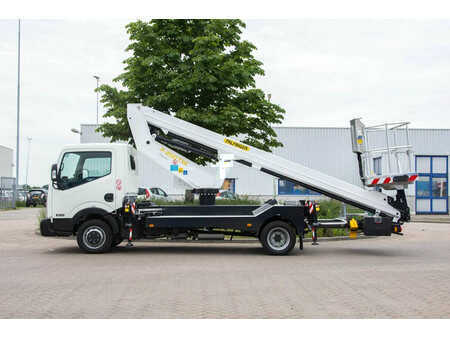 Truck mounted platform 2019  Palfinger P 200 T X E (2)