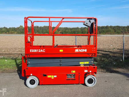 Piattaforme aeree a pantografo 2022  MAGNI ES 0812 AC | ES0812AC (1)