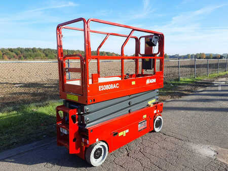 Piattaforme aeree a pantografo 2022  MAGNI ES 0808 AC | ES0808AC (2)