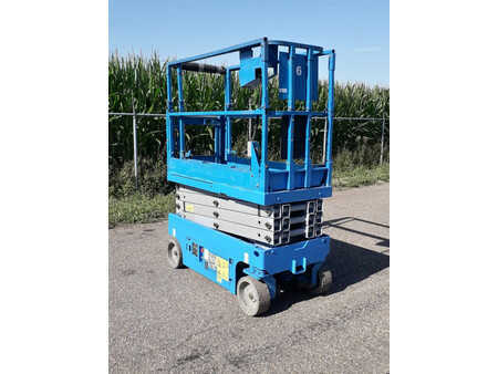 Scissor lift 2013  Genie GS 1932 (13)