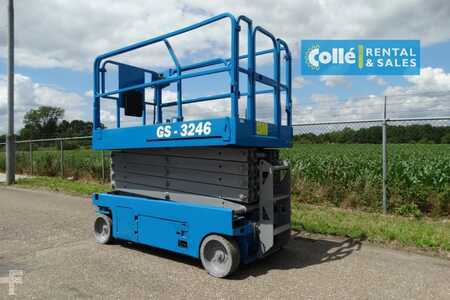 Scherenarbeitsbühne 2012  Genie GS 3246 | 2012 (5)