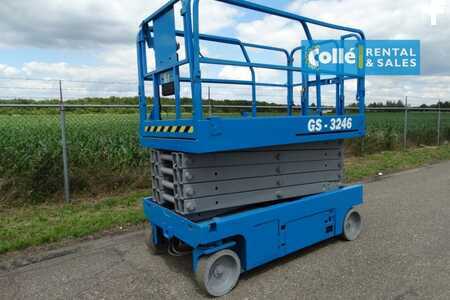 Scherenarbeitsbühne 2012  Genie GS 3246 | 2012 (6)