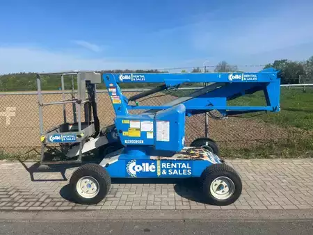 Piattaforme aeree articolate 2013  Niftylift HR 12 E | 2013 (2)