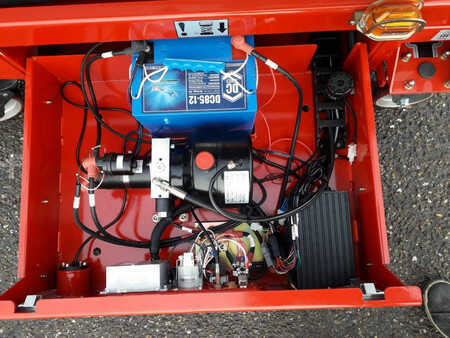 Scherenarbeitsbühne 2022  MAGNI ES 0607 M (13)