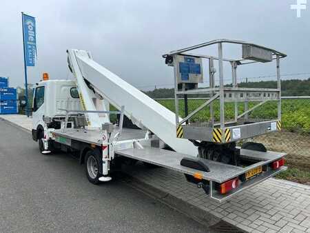 Nacelle sur camion 2014 Palfinger P 260 B (13)