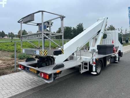 Nacelle sur camion 2014 Palfinger P 260 B (2)