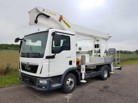 Truck mounted platform 2022  Palfinger P 300 KS (2)