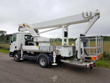 Truck mounted platform 2022  Palfinger P 300 KS (3)