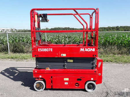 Saxliftar 2017  MAGNI ES0807E (11)