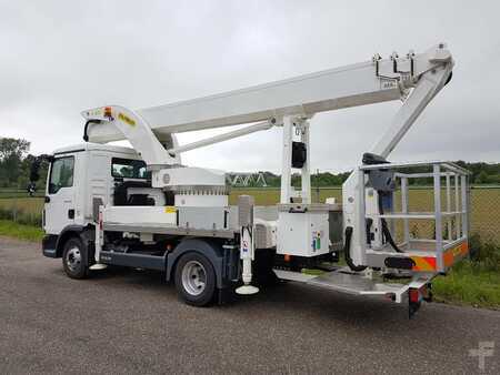 Truck mounted platform 2021 Palfinger P 300 KS (3)