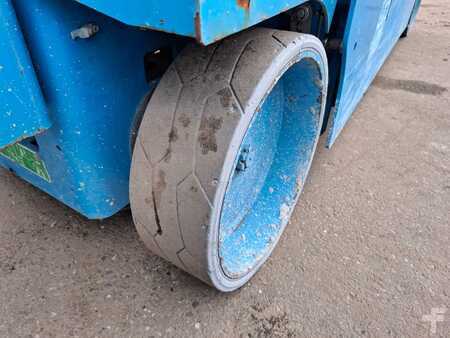 Scherenarbeitsbühne 2015  Airo X 12 EN | 2015 (10)