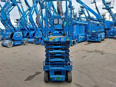 Scherenarbeitsbühne 2015  Airo X 12 EN | 2015 (6)