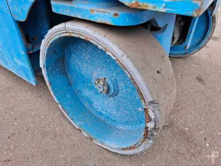 Scherenarbeitsbühne 2015  Airo X 12 EN | 2015 (9)