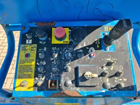 Miscelaneo 2014  Genie Z-34/22 IC 4WD | 2014 (12)