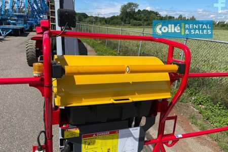 Teleskopická plošina 2021  Magni ETBJ 30 RT | 2021 (14)