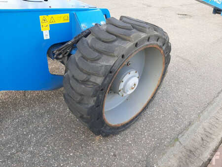 Podnośnik teleskopowy 2014  Genie S 100 HD (20)