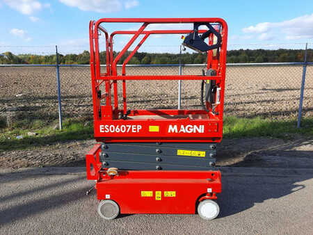 Piattaforme aeree a pantografo 2022  MAGNI ES 0607 EP | ES0607EP (4)