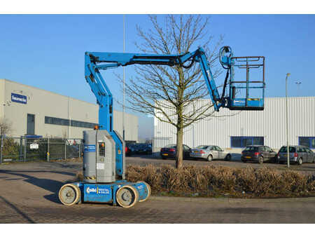 Articulating boom 2004  Genie Z-30/20N (1)