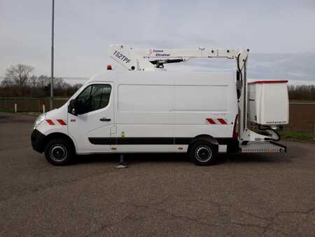 Truck mounted platform 2019 France Elevateur 152TPF (4)