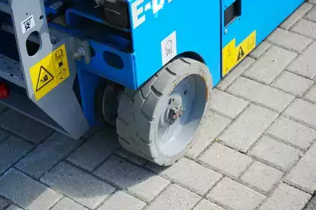 Saksinostimet 2022  Genie GS-1932 | 2022 (13)