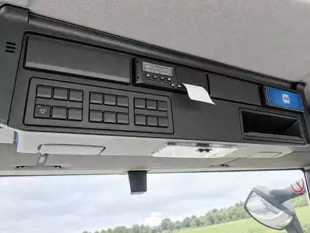 Self drive 2024  Palfinger P 300 KS | 2024 | Storage Platform (14)