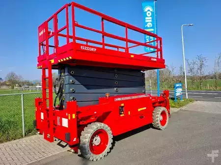 Nacelle à ciseaux 2025  Magni ES 2223 RTP | 2025 (1)