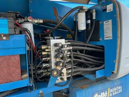 Articulating boom 2008 Genie Z 135 (20)