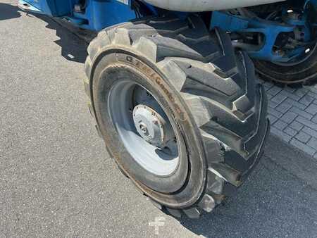 Fler stegs bom 2008 Genie Z 135 (9)