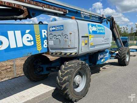 Fler stegs bom 2008 Genie Z 135 (15)