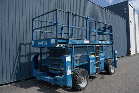 Scherenarbeitsbühne 2008  Genie GS 4390 RT | 2008 (6)