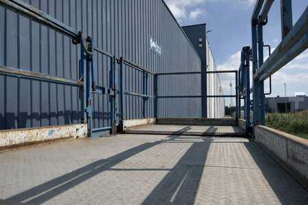 Scherenarbeitsbühne 2008  Genie GS 4390 RT | 2008 (7)