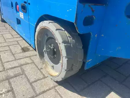 Ollós munka emelvény 2019  Magni ES 1008 E | 2019 (17)