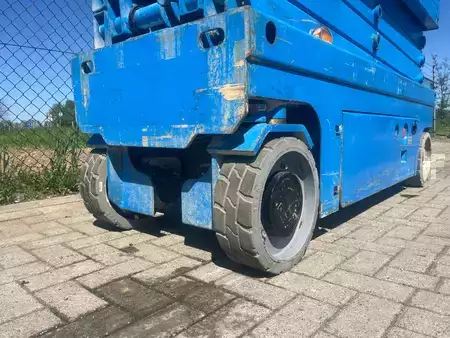 Ollós munka emelvény 2019  Magni ES 1008 E | 2019 (18)