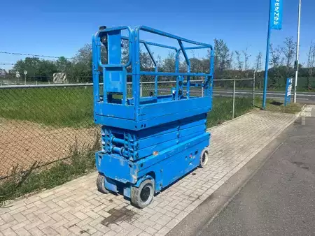 Ollós munka emelvény 2019  Magni ES 1008 E | 2019 (6)