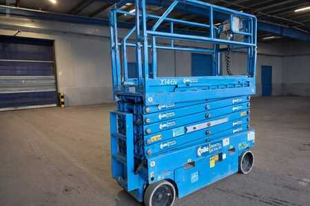 Scherenarbeitsbühne 2017  Airo X14 EN | 2017 (3)