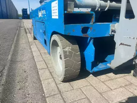 Piattaforme aeree a pantografo 2016  Genie GS 2646 E-Drive | 2016 (14)