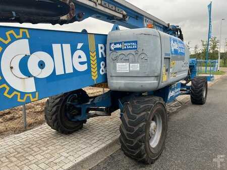 Fler stegs bom 2008 Genie Z 135 (7)