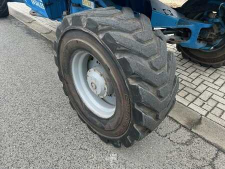 Fler stegs bom 2008 Genie Z 135 (9)