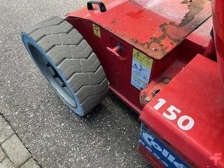 Fler stegs bom 2013 Manitou 150 AET JC (14)