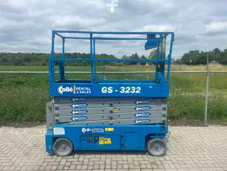 Pracovní plošina s nůžkovým zdvihem 2012  Genie GS 3232 | 2012 (2)