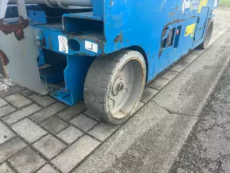 Piattaforme aeree a pantografo 2016  Genie GS 2646 E-Drive | 2016 (13)