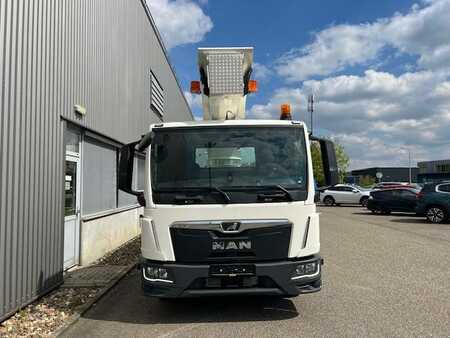 Plošina na nákladním automobilu 2023 Palfinger P 300 KS (6)