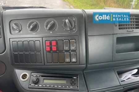 Plošina na nákladním automobilu 2012  Palfinger P 300 KS | 2012 (14)