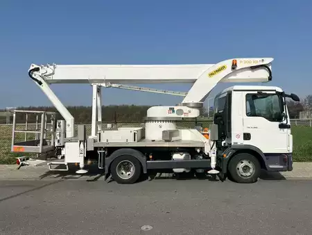 Self drive 2015  Palfinger P 300 KS | 2015 (3)