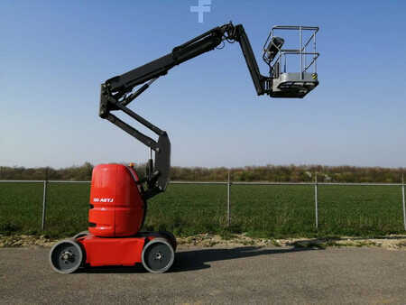 Knikarmhoogwerker 2004  Manitou 120 AETJ3D (2)