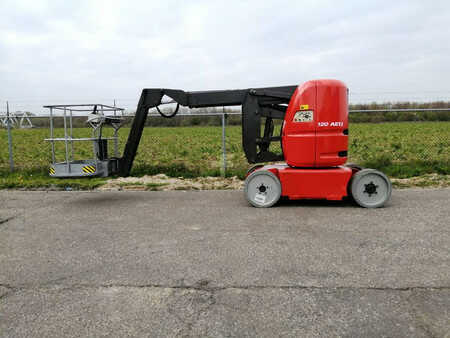 Knikarmhoogwerker 2005  Manitou 120 AETJ (5)