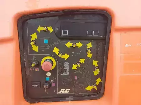 Plataforma Articulada 2014  JLG 600AJ (7)