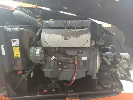 Plataforma Articulada 2014  JLG 600AJ (9)