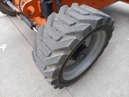 Knikarmhoogwerker 2014  JLG 600AJ (12)